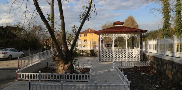 Sapanca Yeni Mahalle'ye Estetik Park