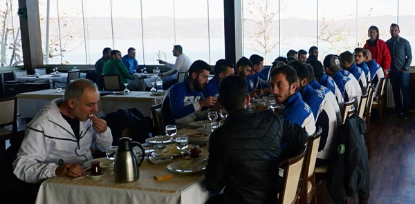 Sapancaspor Kahvaltıda Bir Araya Geldi