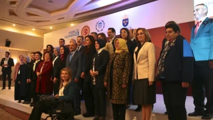 ''Tsk'da Başörtü Yasağını Kaldırdık''