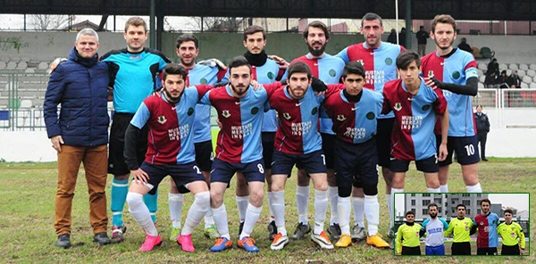 Hacımercan Evinde 3'ledi