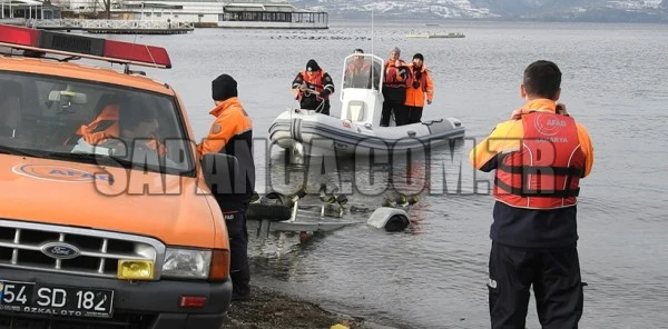 Gölde Mahsur Kalan Vatandaş Kurtarıldı