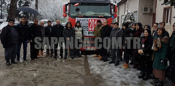 Sapanca'dan Haleplilere 7'nci Yardım Tırı