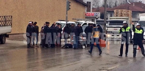 Sapanca'da Otomobilin Çarptığı Özlem Baz Yaralandı