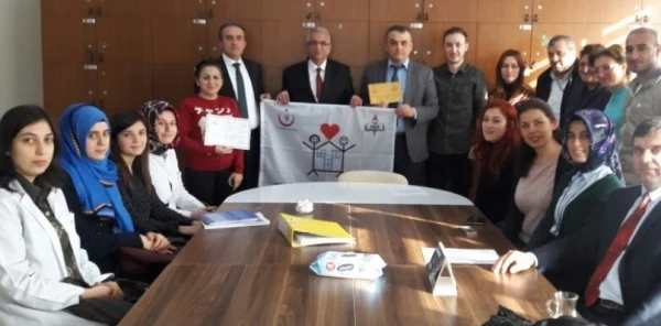 Sapanca Sinan Göksun Ortaokulu'na Beyaz Bayrak