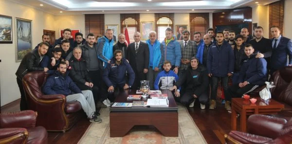 Sapancaspor'dan Başkana Ziyaret