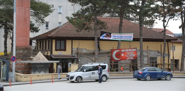 Tarihi Camide Restorasyon Başladı