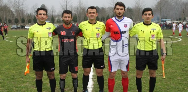 Lider Koltuğu Terk Etmedi