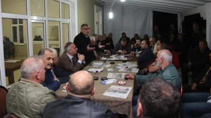 AK Parti Startı Mahallelerden Verdi