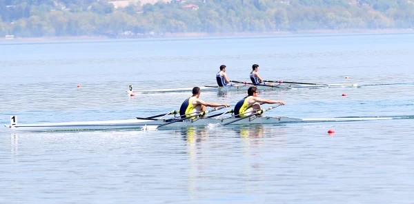 Bahar Kupası Yarışları Sapanca'da Başladı