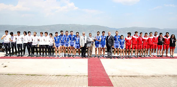 Kürek Yarışları Sona Erdi