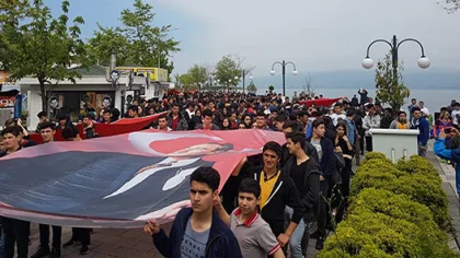 Sapanca'da Gençlik Yürüyüşü