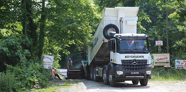 Büyükşehirden Sapanca'da Asfalt Çalışması