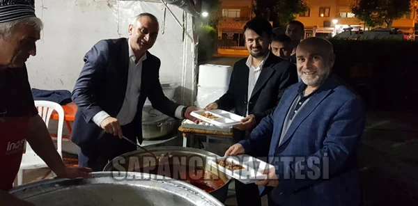 Kadir Gecesi'nde Başkandan Sahur İkramı
