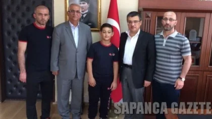 Kaymakam'dan Başarıya Ödül