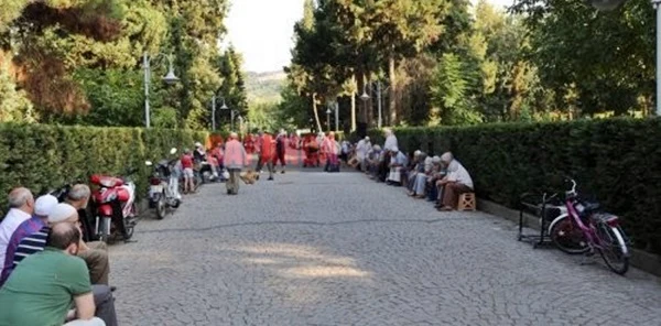 Kemer Mezarlığı'nda Kur'an-I Kerim Okundu