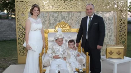 Kerem ve Kemal Erkek Oldu