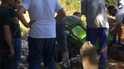 Yanlış Mezarı Taşıyınca, Karakolluk Oldular