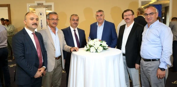 Yerelsen'de Başkan Değişmedi
