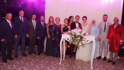 Kamil Özkan Oğlunu Evlendirdi