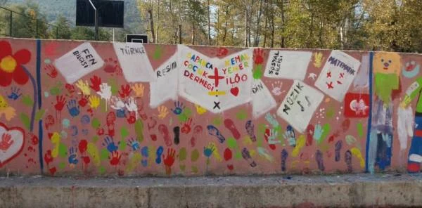 Sapanca Çocuk Derneği'nden Boyama Etkinliği