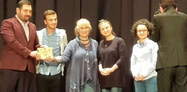 Sapanca Sanat Tiyatrosu'na Ödül
