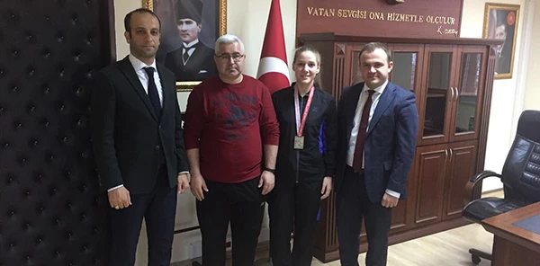 Başarılı Karateciden Kaymakam'a Ziyaret