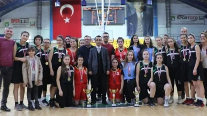 Sapanca Anadolu Potada 3'üncü Oldu