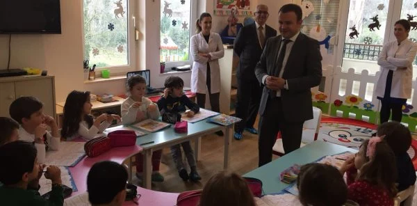 Kaptan'dan Okul Ziyaretleri