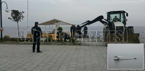 İskeleler Valilik Talimatıyla Söküldü