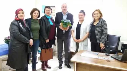 CHP'li Kadınlardan Tıp Bayramı Ziyaretleri