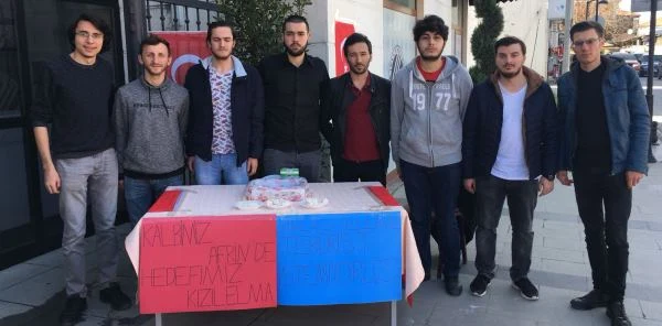 Ülkü Ocakları Şehitler için Lokum Dağıttı