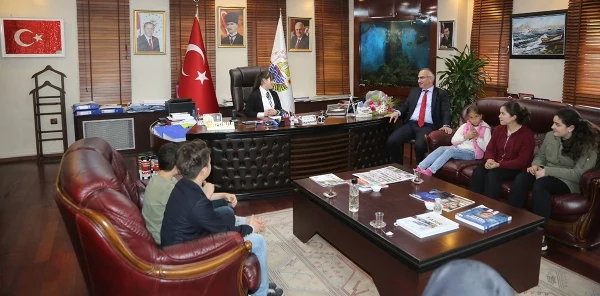 Bayar, Meclis Kararlarını Başkana Aktardı