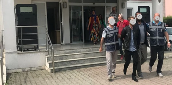 Kamu Kurumlarından Hırsızlık Yapıyorlardı