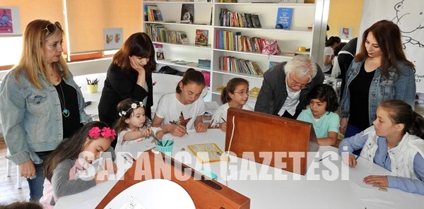 Karikatürlü Ev'de Çizgi Film Atölyesi
