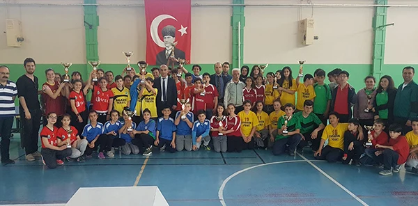 Masa Tenisinde Şampiyonlar Belli Oldu