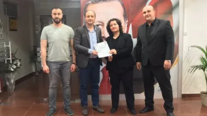 Sapanca'da İlk Aday Adayı Çiğdem Cebeci