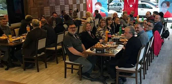 İYİ Parti İftarda Buluştu