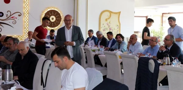 ''Sapanca-Adapazarı Arasına Tramvay Yapılmalı''