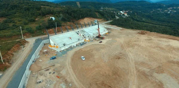 Hacımercan Spor Tesisinde Çalışmalar Sürüyor