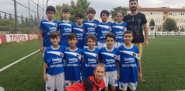 Akademili Minikler Çıtayı Yükseltti