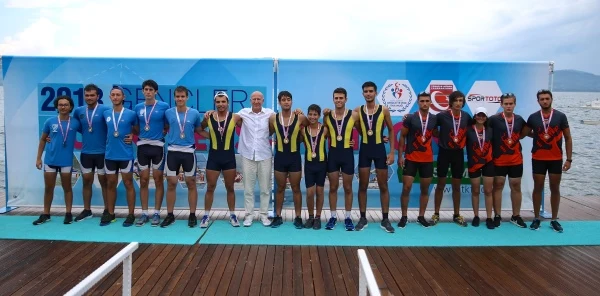 Kürek Yarışları Tamamlandı