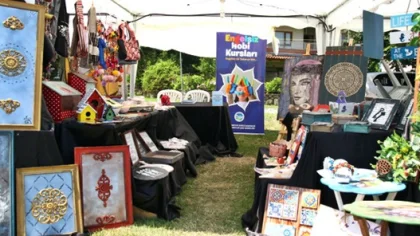 Engelsiz Hobi Kursunun Eserleri Festivalde Yerini Aldı