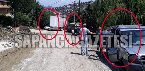 Tır, 3 Aracı Hurdaya Çevirdi