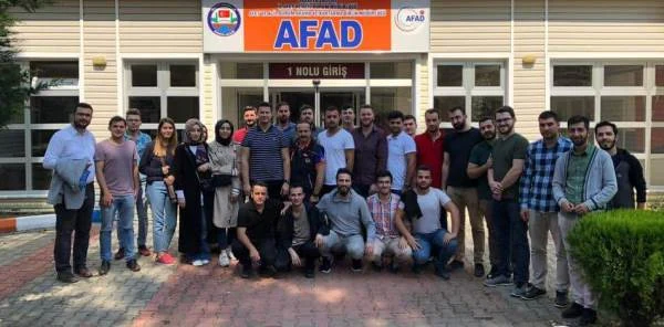 Sapanca'da Arama Kurtarma Eğitimi Aldılar