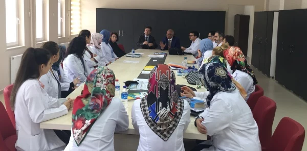 Dede, Kız Anadolu İmam Hatip Lisesi'nde