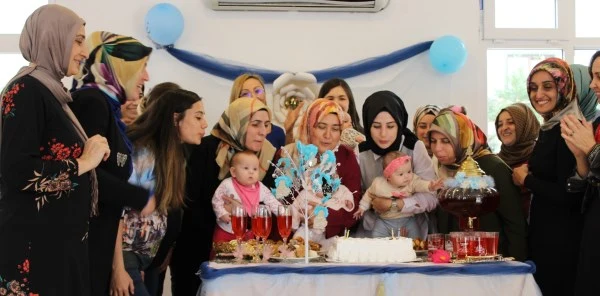 Emzirme Haftası'nda Kırk Uçurdular