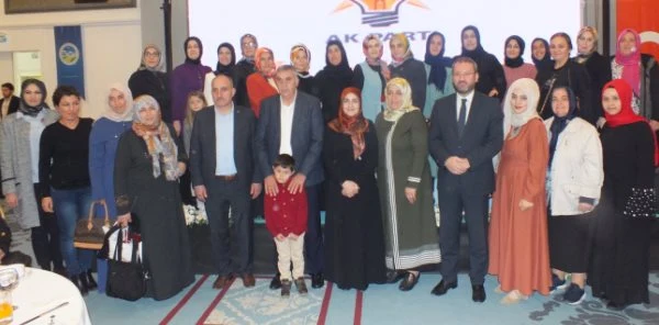 Mahalle Başkanları Toplantısı'na Katıldılar