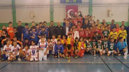 Futsal ve Badminton Turnuvası Düzenlendi