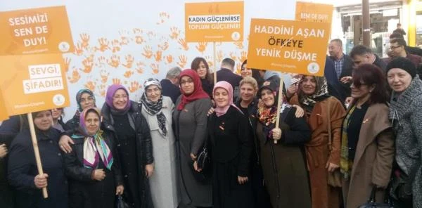 'Kadına Şiddet Son Bulsun' Yürüyüşü