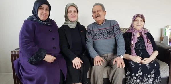 Kadınlar Kolu Ziyaretlerine Devam Ediyor